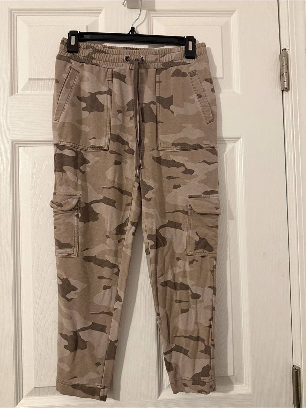 Banana Republic Taupe Camo Cargo Joggers